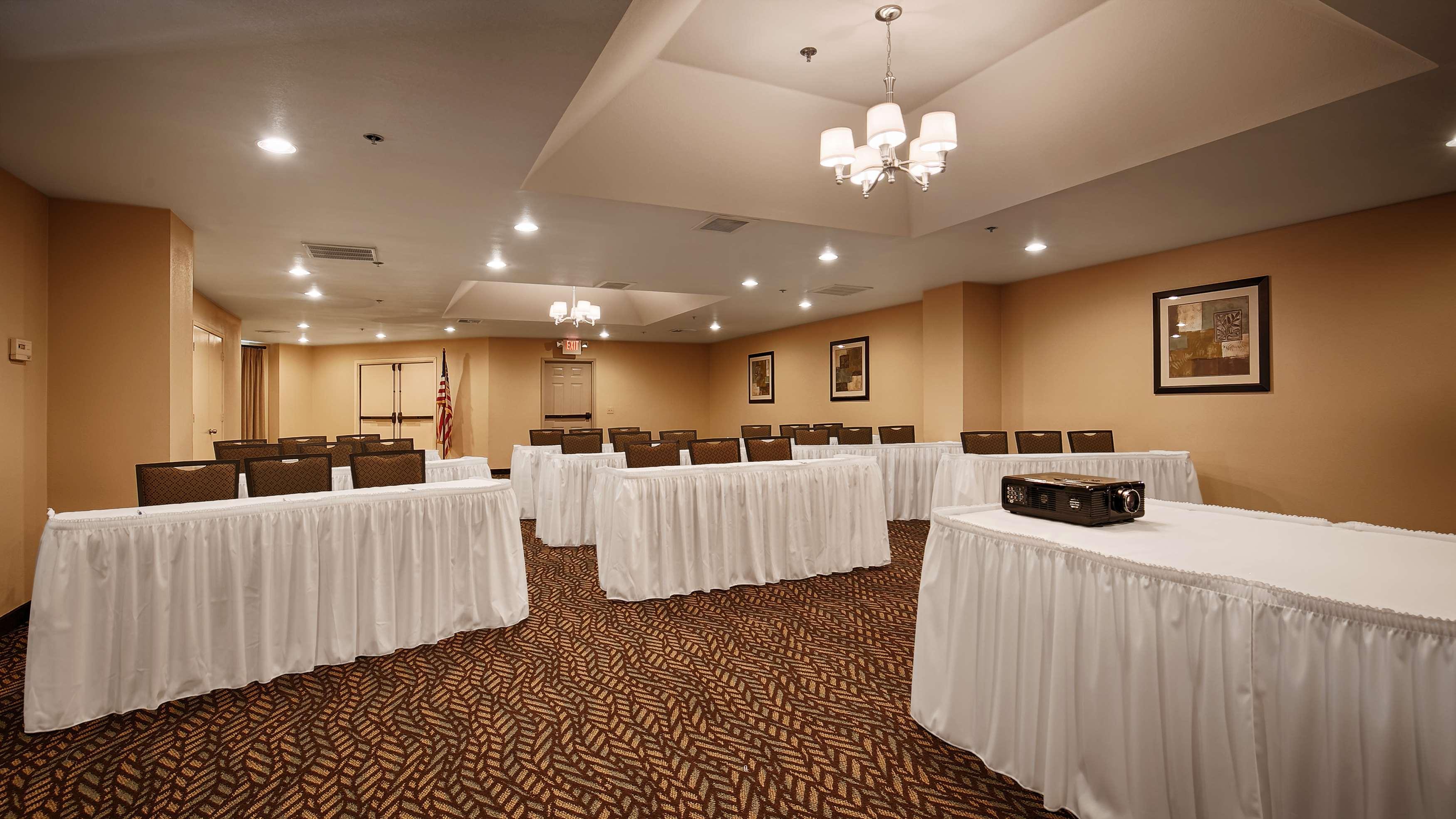 Best Western Palm Court Inn Modesto Bagian luar foto